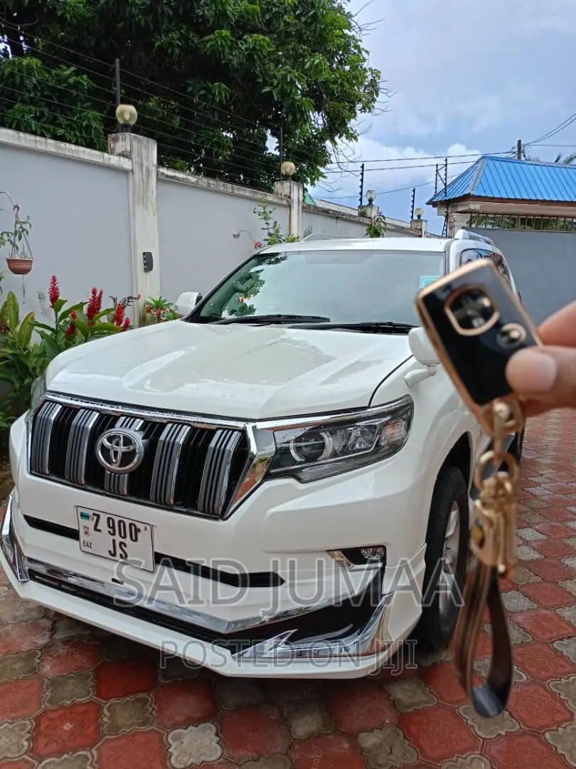 Toyota Land Cruiser Prado 2.7 VVT-i 2014 Pearl
