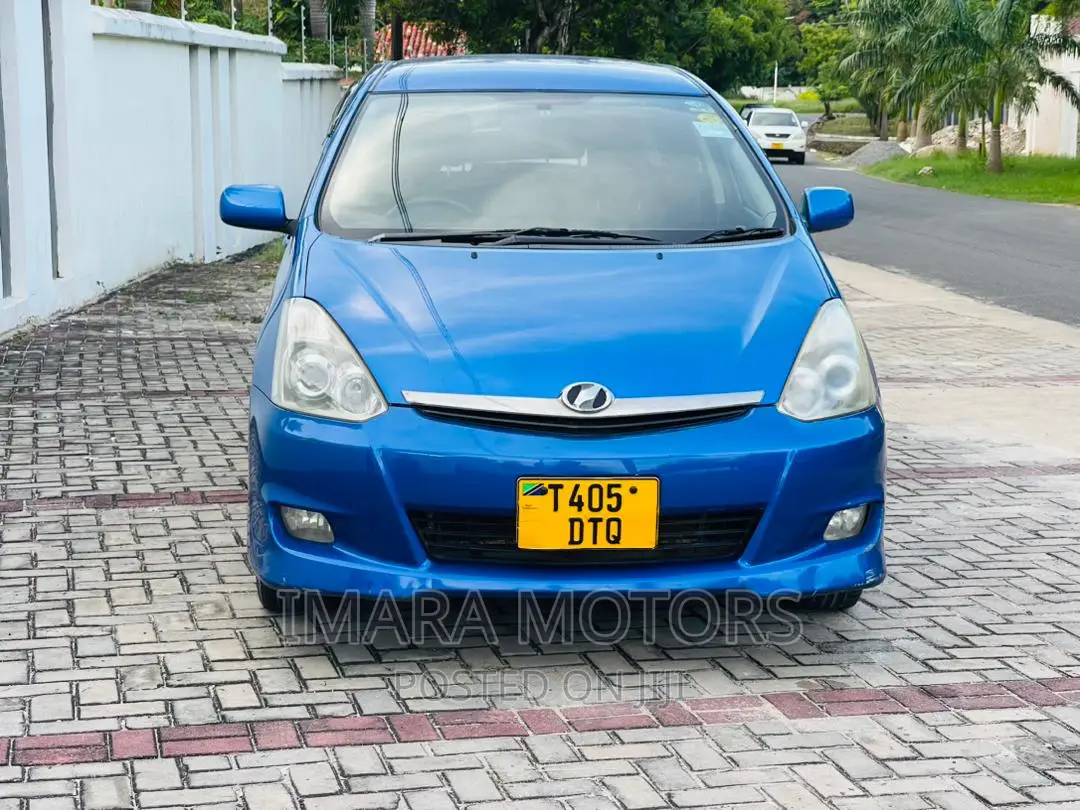 Toyota Wish 2006 Blue