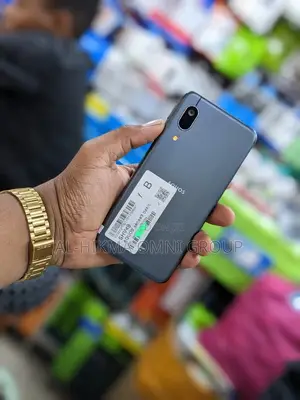 Sharp Aquos Sense 3 SHV45 64 GB