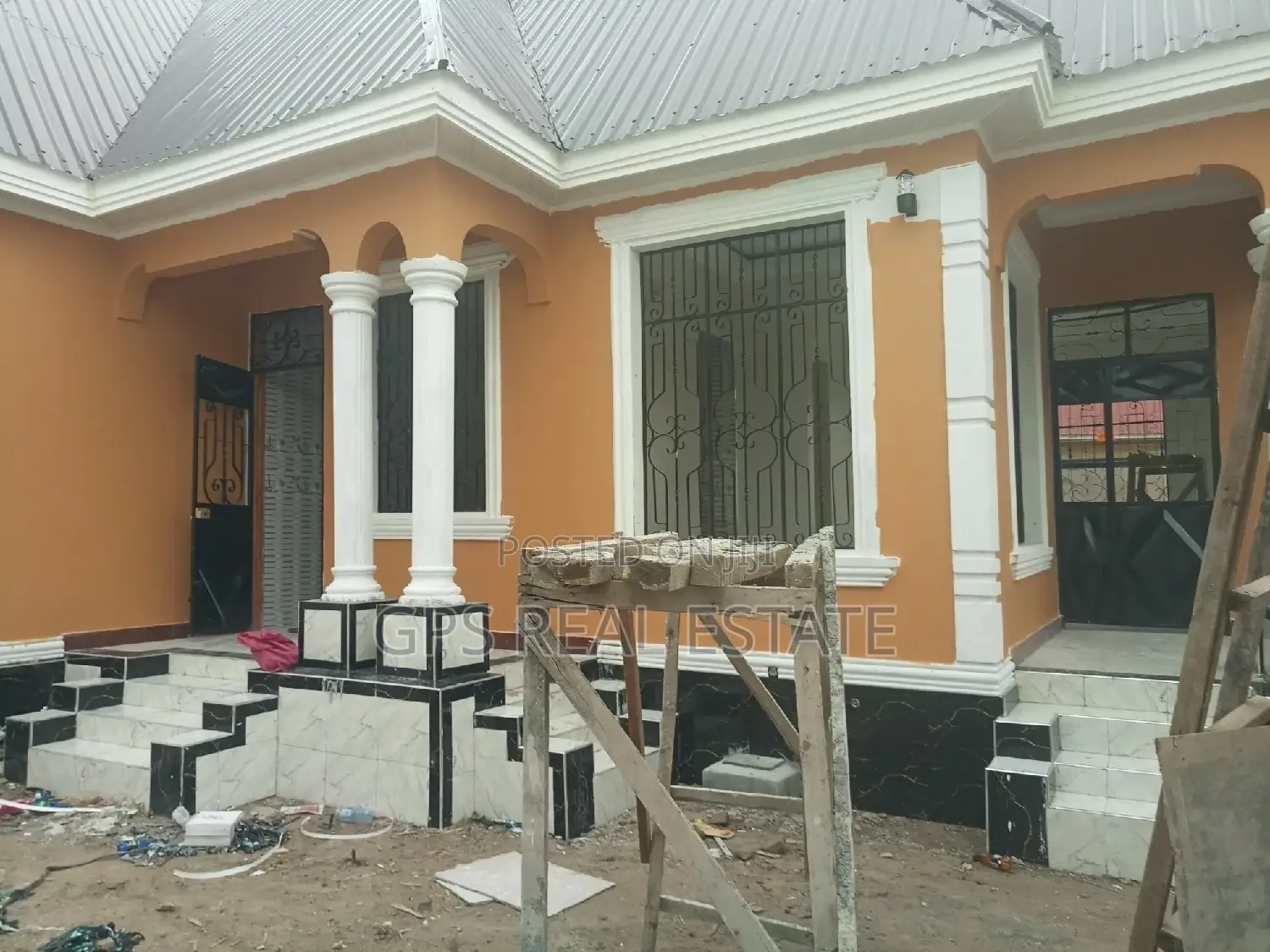 3bdrm Maisonette in Mbagala Chamazi, Temeke for sale