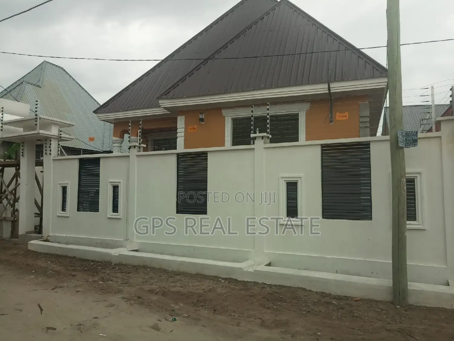 3bdrm Maisonette in Mbagala Chamazi, Temeke for sale