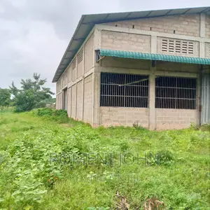 Eneo Hk 6 La Viwanda Linauzwa Ml 700 Kibaha Misugusugu.