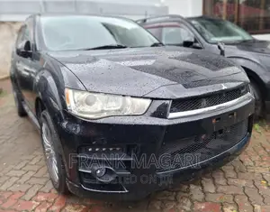 Mitsubishi Outlander ES 2010 Black