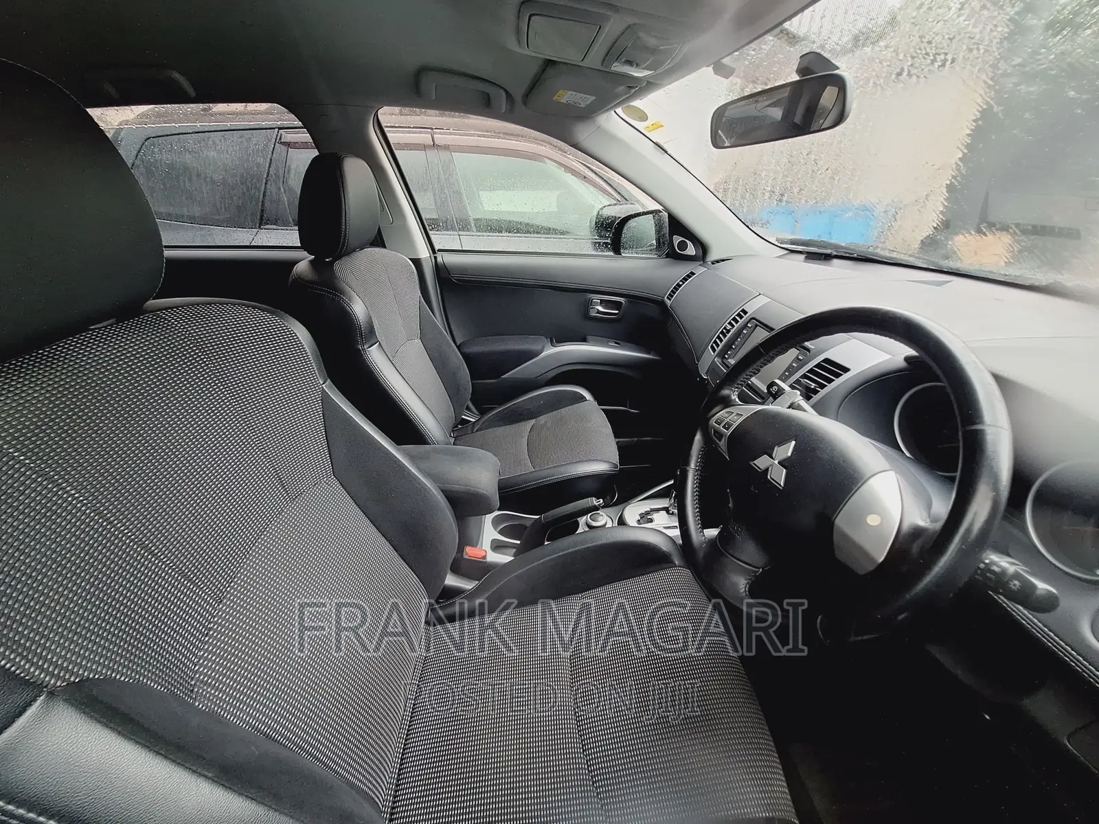 Mitsubishi Outlander ES 2010 Black