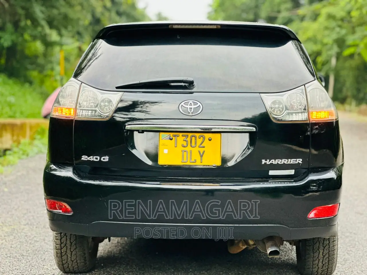 Toyota Harrier 2004 Black