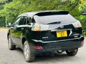Toyota Harrier 2004 Black