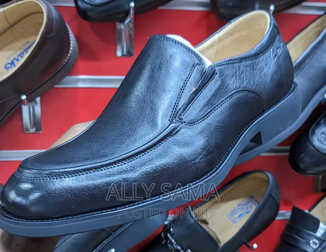 Mens Loafers Claks Black Full
