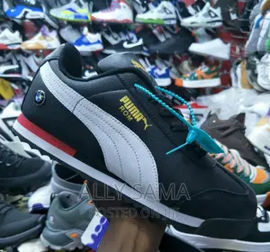 Mens Sneakers Puma Roma Black White