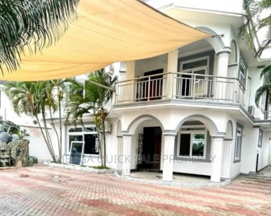 Furnished 4bdrm House in Msasani Beach for rent