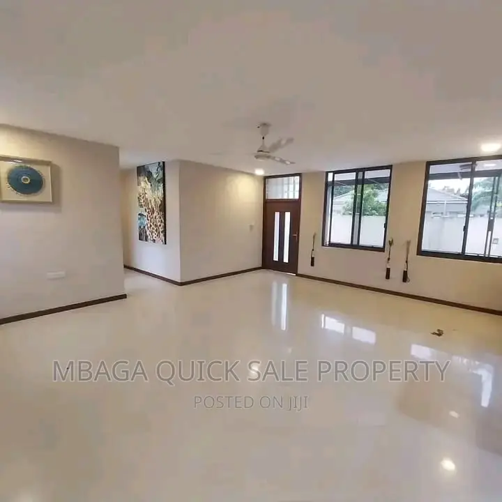4bdrm House in Masaki for rent