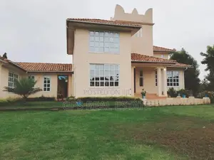 6bdrm House in Bahari Beach, Kinondoni for sale