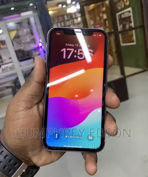 Apple iPhone 11 64 GB Purple