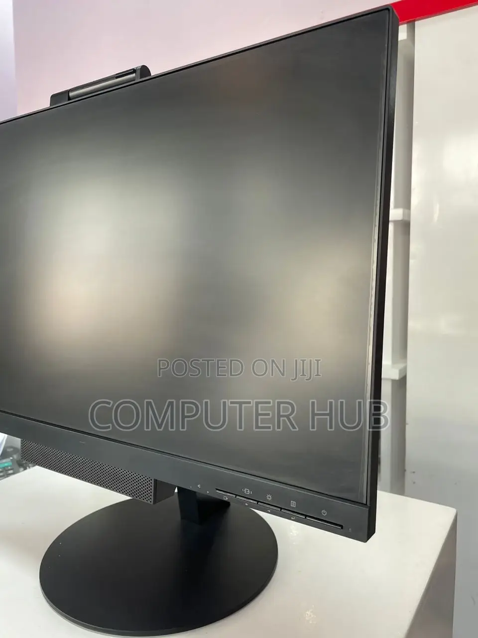Desktop Computer Lenovo ThinkCentre M715 8GB Intel Core I5 SSD 256GB
