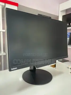 Desktop Computer Lenovo ThinkCentre M715 8GB Intel Core I5 SSD 256GB