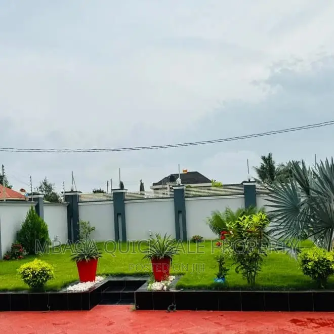 4bdrm House in Tegeta Wazo, Bunju for rent