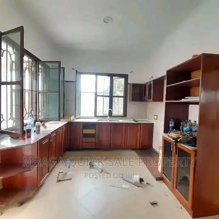 3bdrm House in Goba Lastanza for sale