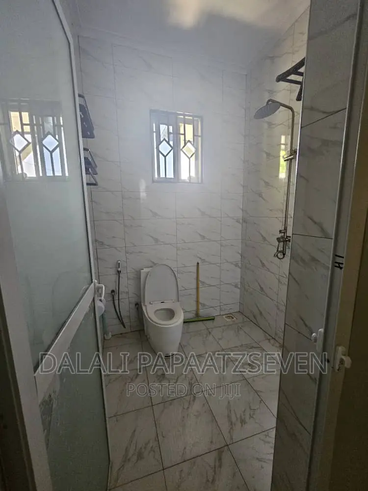 3bdrm House in Dalalipapaatzseven, Bunju for rent