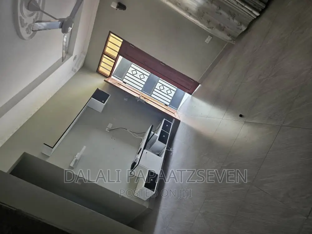 3bdrm House in Dalalipapaatzseven, Bunju for rent