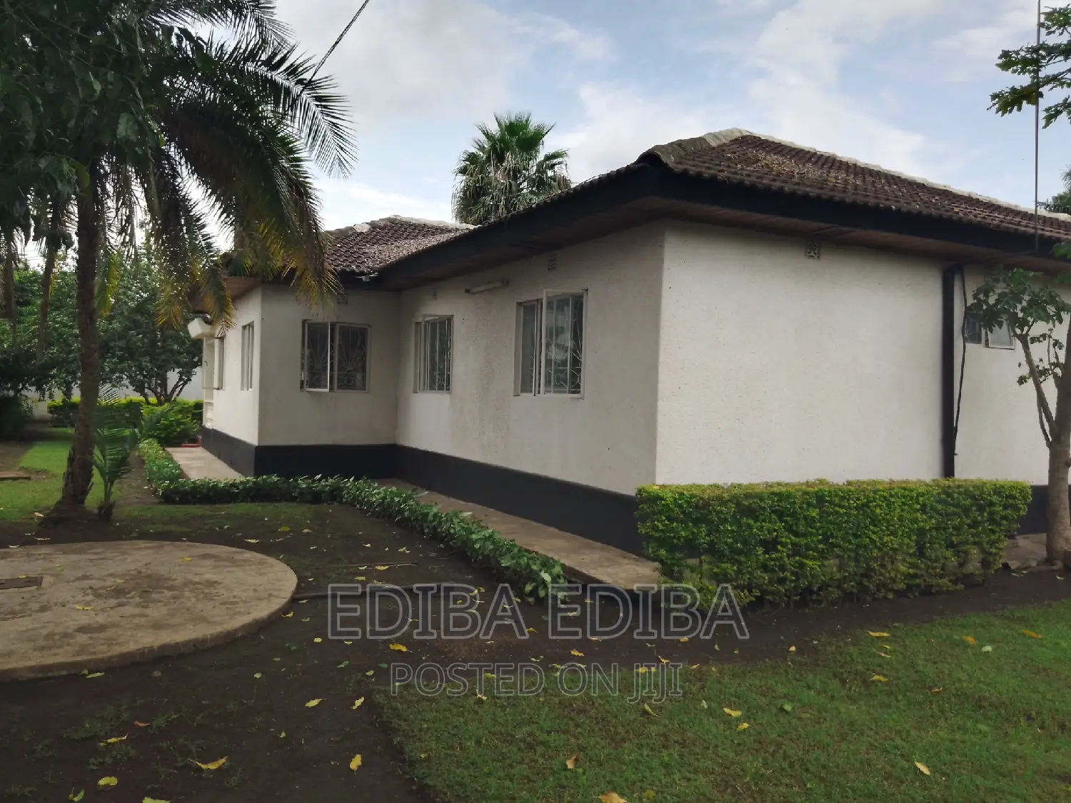 4bdrm Bungalow in Ediba Real Estate, Arusha for rent