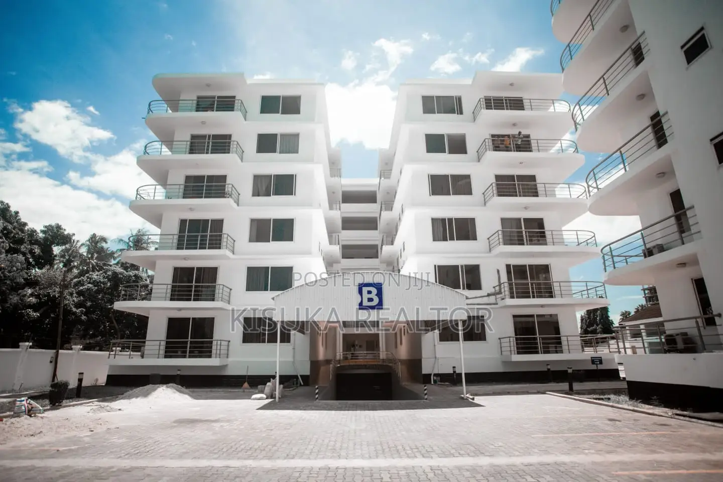 Furnished 3bdrm Apartment in Mikocheni for rent