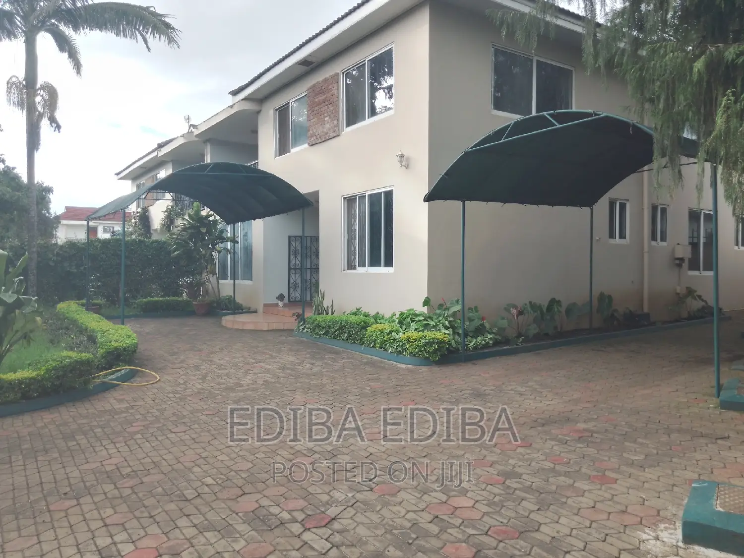 8bdrm House in Ediba Real Estate, Arusha for rent