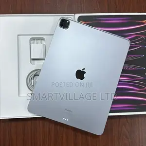 New Apple iPad Pro 12.9 (2022) 256 GB Gray