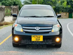 Toyota IST 2004 Black