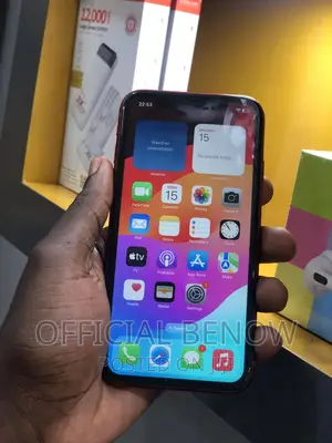 Apple iPhone XR 64 GB Red