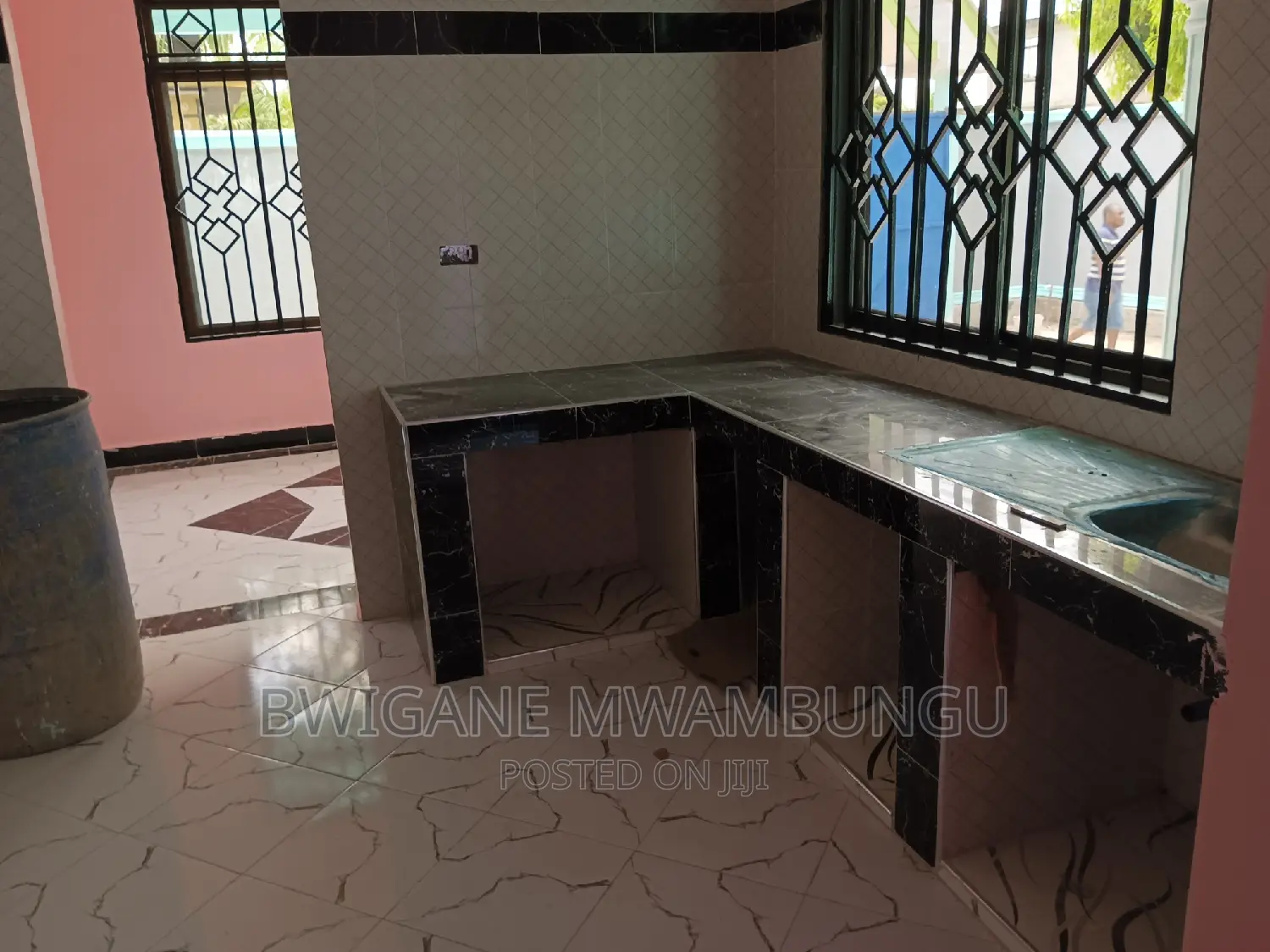 Furnished 4bdrm Apartment in Chamazi Mikumi, Mbagala for sale