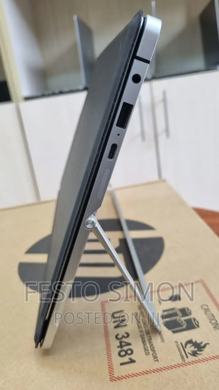New Laptop HP Elite X2 1012 8GB Intel Core I5 SSD 256GB