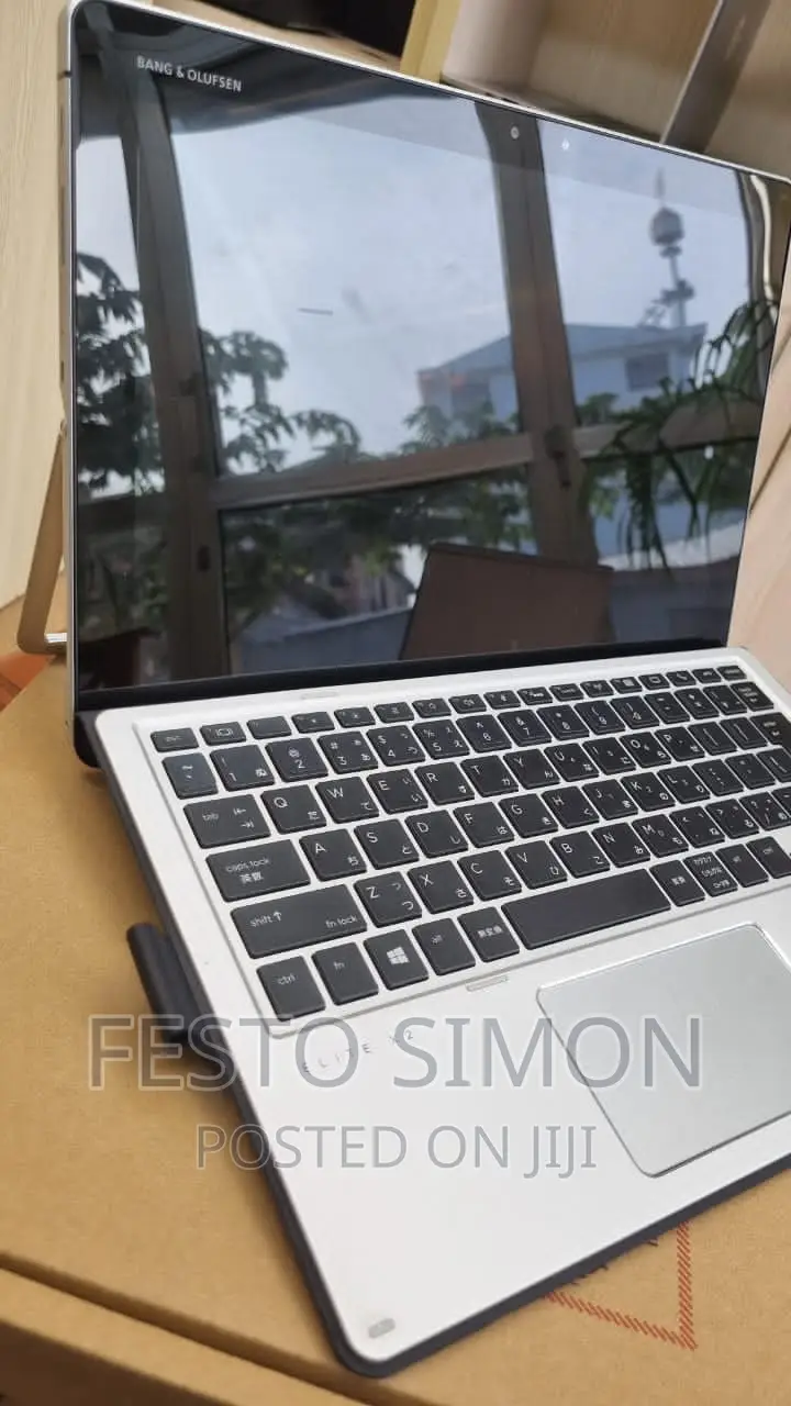 New Laptop HP Elite X2 1012 8GB Intel Core I5 SSD 256GB