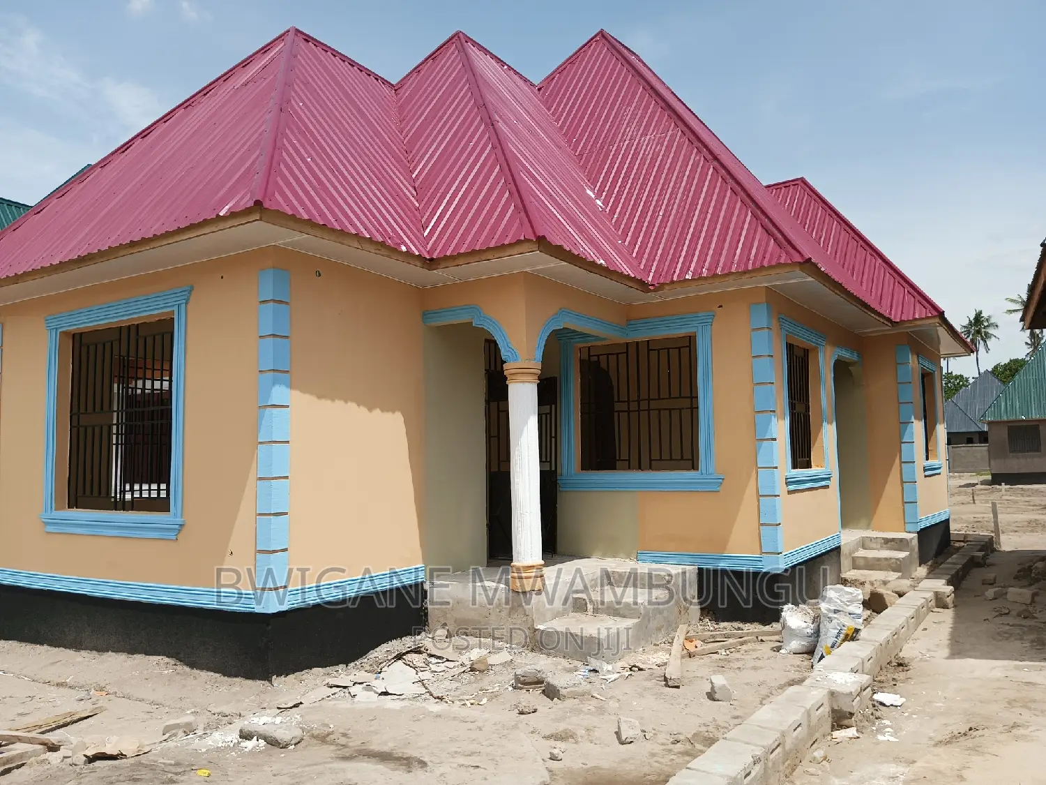 3bdrm Apartment in Chamazi Mfenesini, Mbagala for sale