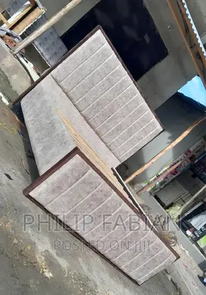 Sofa Bed 5 Kwa 6 Mpya