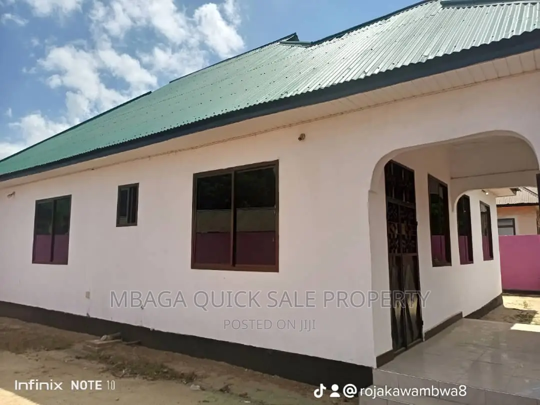4bdrm House in Mbagala Saku for sale