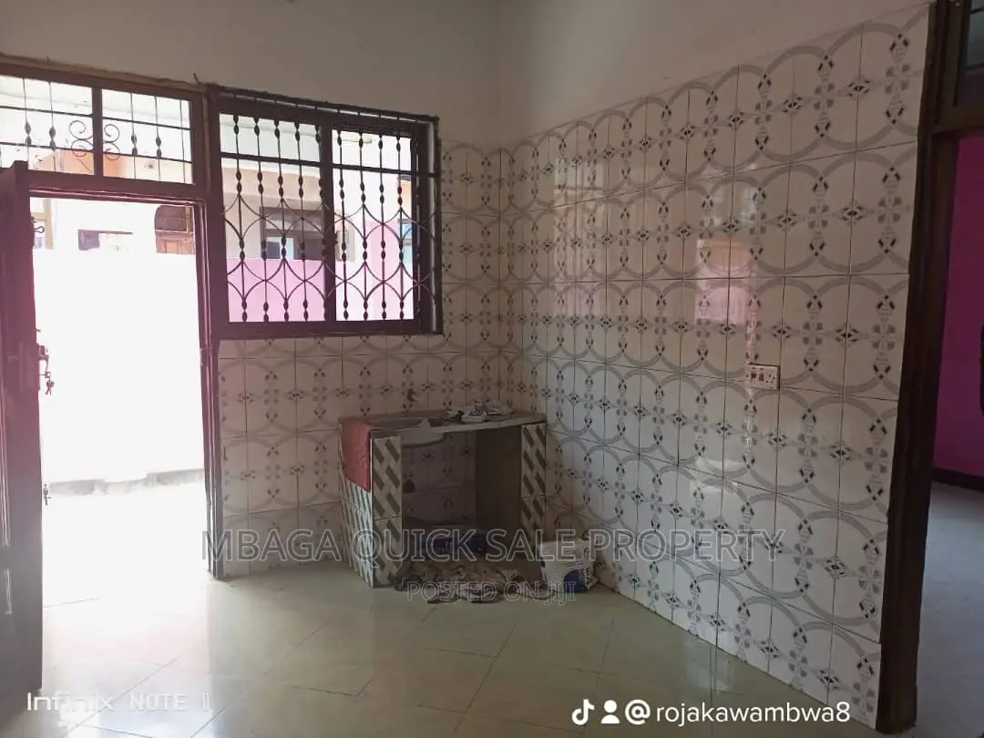 4bdrm House in Mbagala Saku for sale
