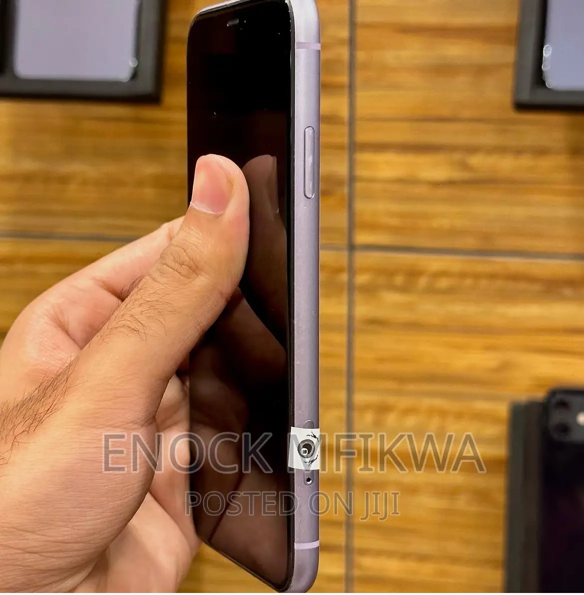 Apple iPhone 11 64 GB Purple