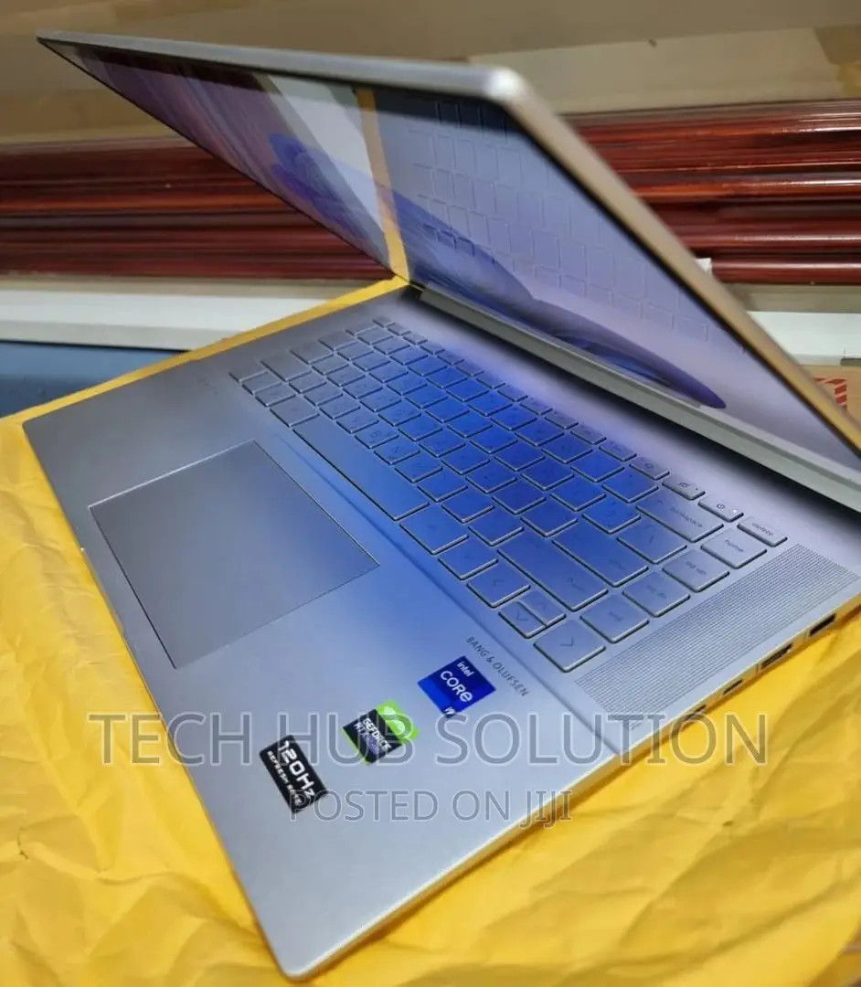 New Laptop HP Envy 14 32GB Intel Core I7 SSD 1T
