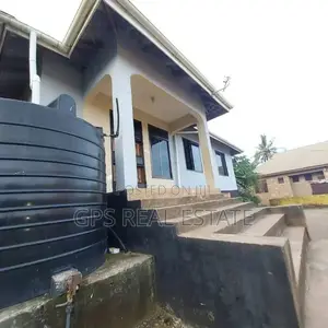 3bdrm House in Ubungo Makoka, Kinondoni for sale