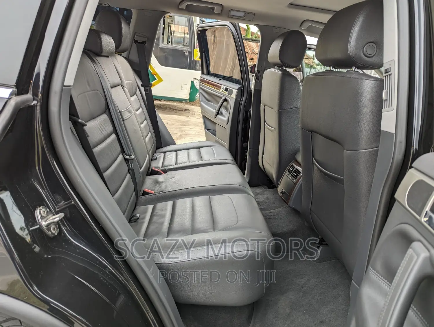 Volkswagen Touareg 2009 Black