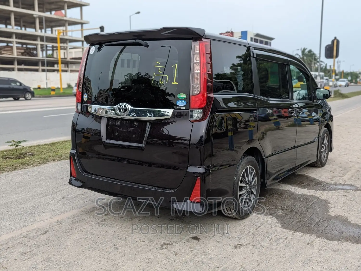 Toyota Noah 2017 Black