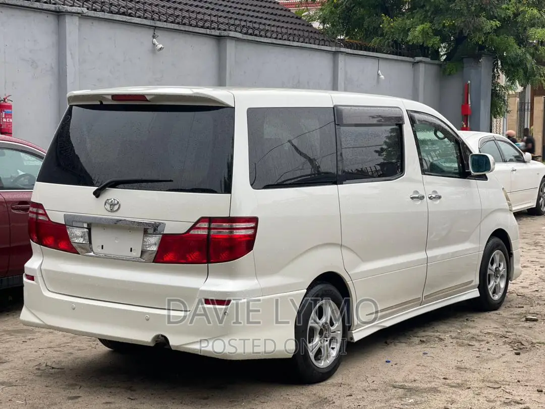 Toyota Alphard 2005 Pearl