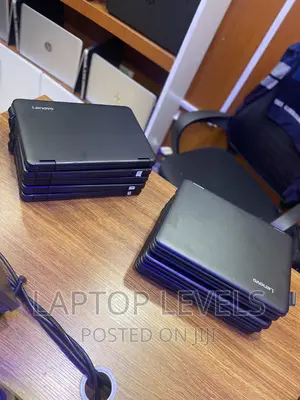Laptop Lenovo 300e 4GB Intel SSD 128GB