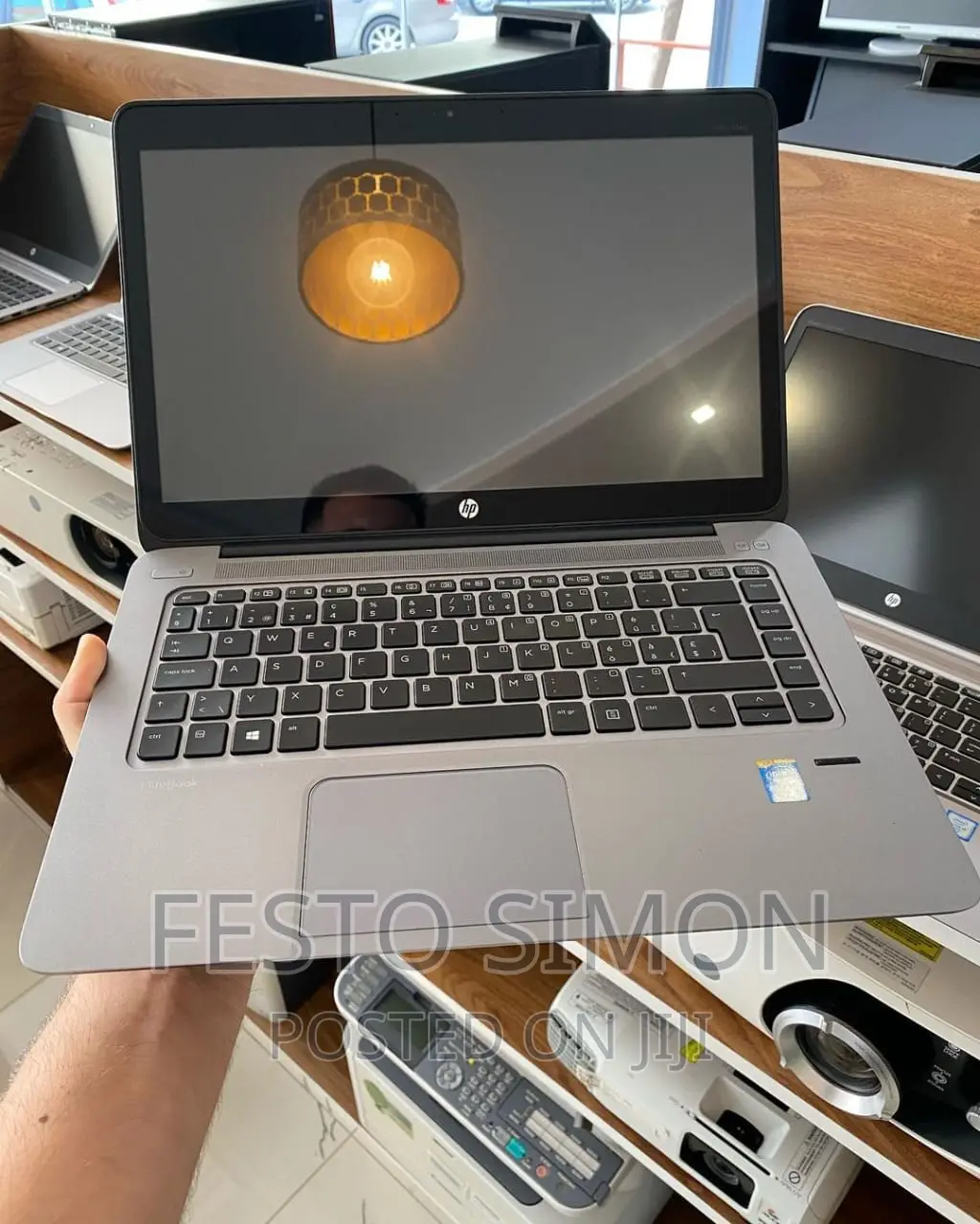 New Laptop HP EliteBook x360 1030 G2 8GB Intel Core i5 SSD 256GB