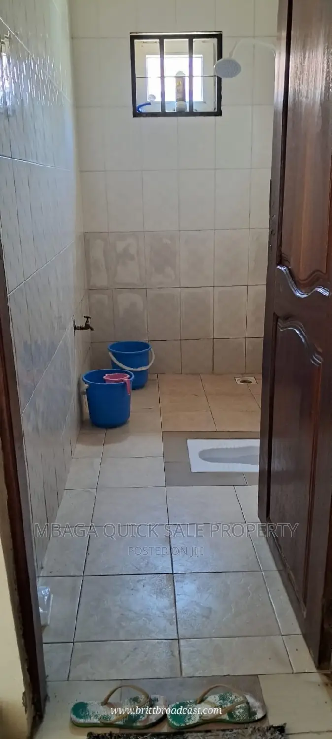 4bdrm Apartment in Mwananyamala for rent
