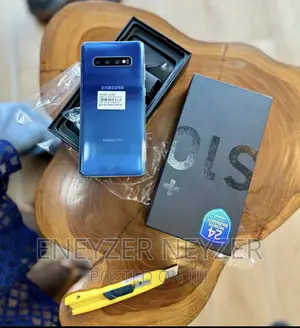 New Samsung Galaxy S10 Plus 128 GB Blue