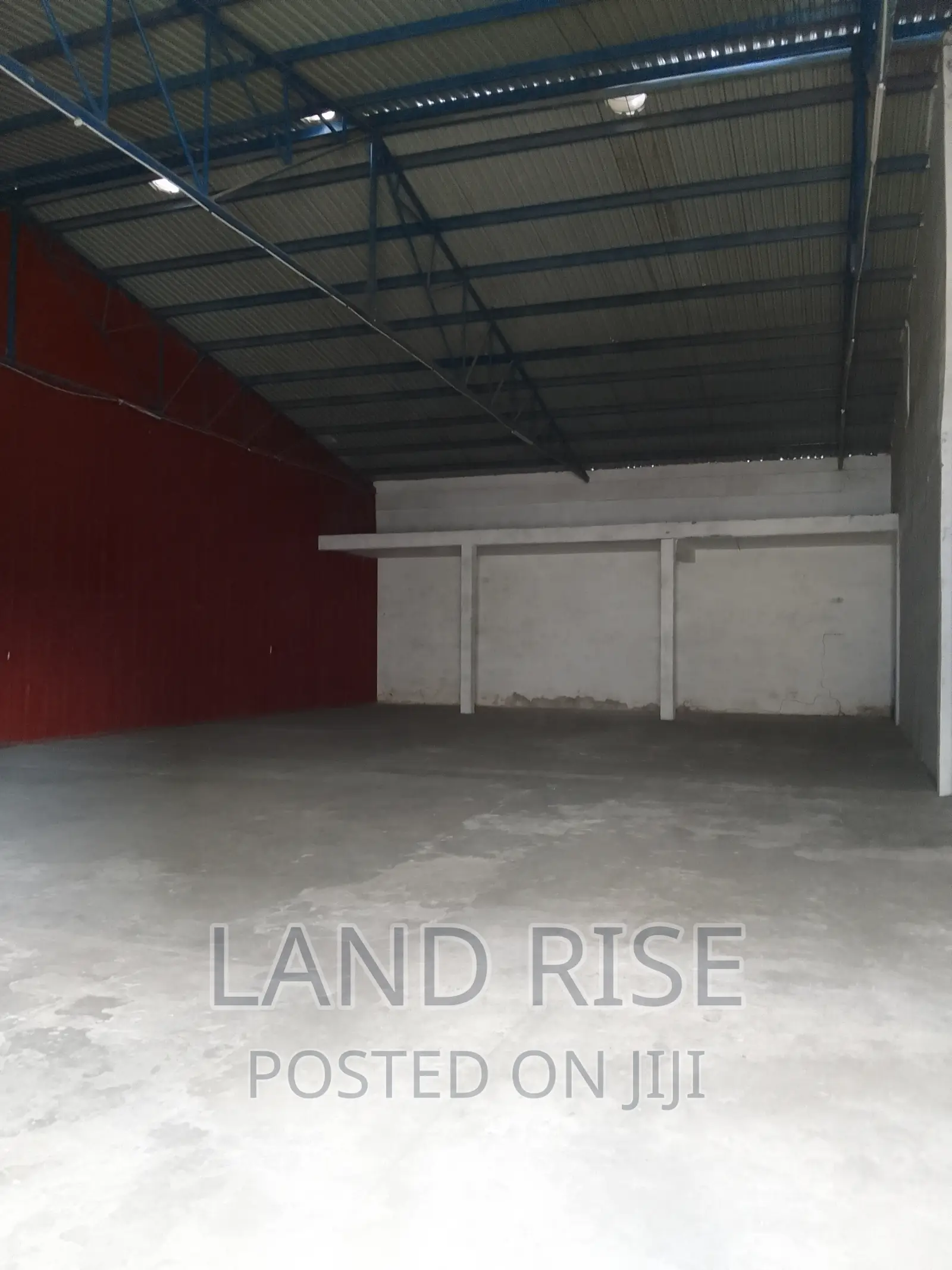 350 SQM Warehouse in Chang'ombe