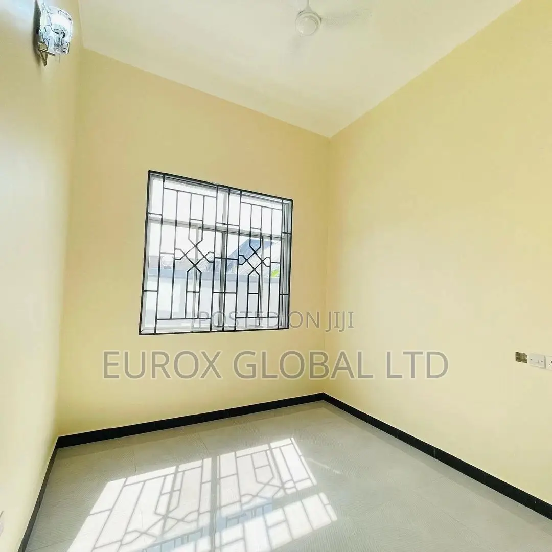 Furnished 3bdrm House in Kibugumo Street, Kigamboni for sale