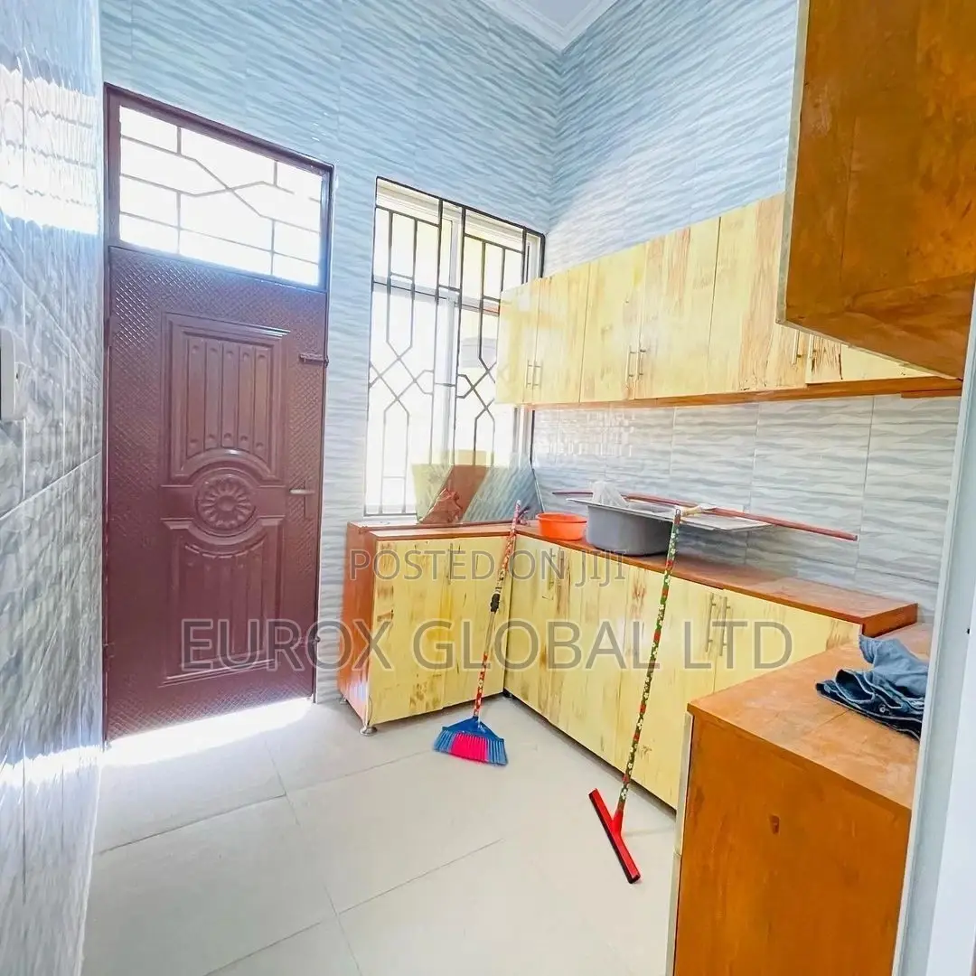 Furnished 3bdrm House in Kibugumo Street, Kigamboni for sale