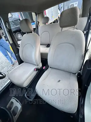 Toyota Passo 2006 Green
