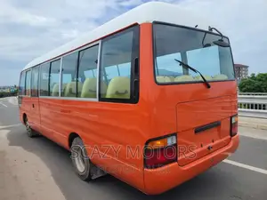 Toyota Coaster 2000 Orange